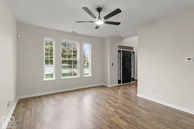 6552 Amherst Way, Zionsville - 4