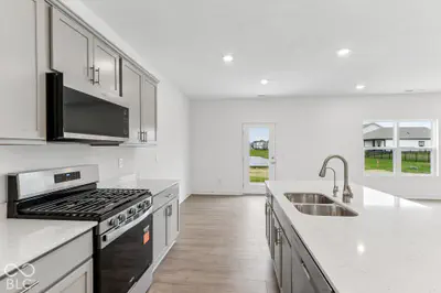 9226 Fitzgerald Drive, Indianapolis - 18