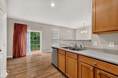9013 Mercer Drive, Fishers - 8