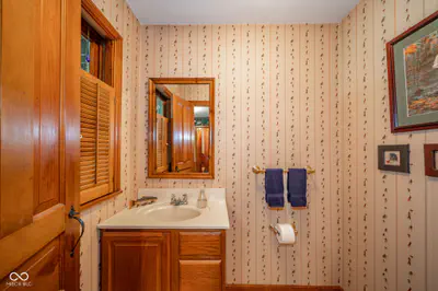 1202 N Madison Avenue, Anderson - 12
