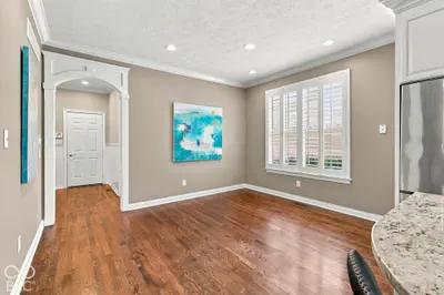12677 Treaty Line Street, Carmel - 25