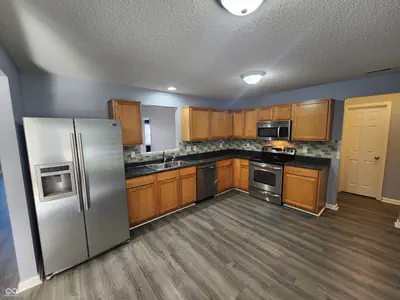 12544 Old Pond Road, Noblesville - 13