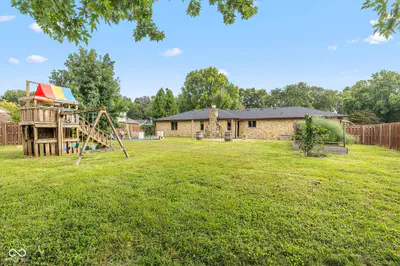 1608 Friendship Drive, Indianapolis - 23