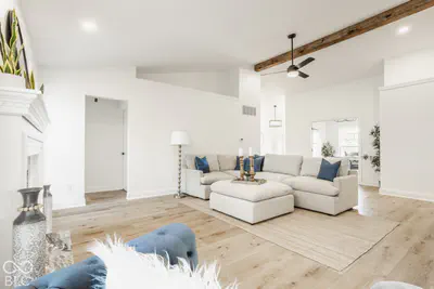 12818 Double Eagle Drive, Carmel - 13