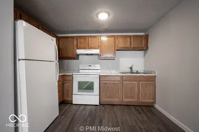 3736 Meridian Street, Indianapolis - 12