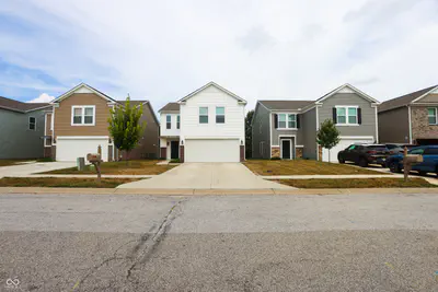 950 Amesbury Court, Indianapolis - 19