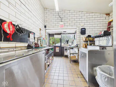 500 Broadway, Anderson - 21