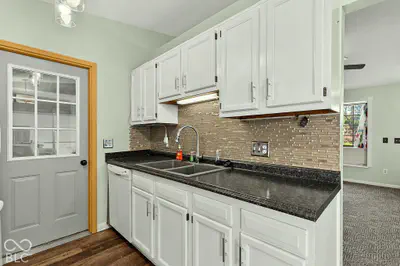 10803 Lupine Lane, Fort Wayne - 16