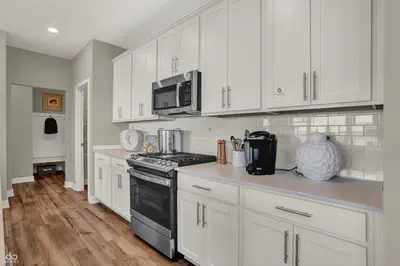 8650 Bauchert Street, Fortville - 16