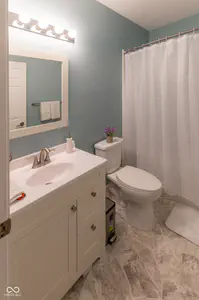 11833 Westwood Drive, Carmel - 39
