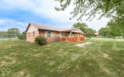 10997 Co Rd 800 N, Seymour - 12