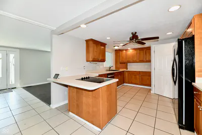 1075 600, Greenfield - 9
