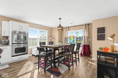 3394 S Bennett Drive, New Palestine - 7