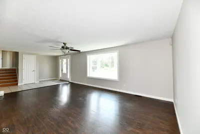 1075 600, Greenfield - 3