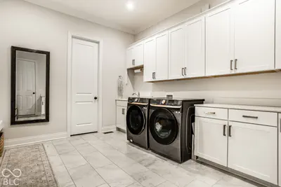 547 E 82nd Street, Indianapolis - 33
