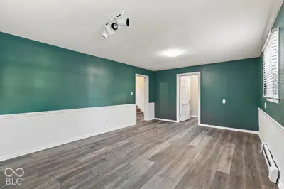 7836 N Chester Avenue, Indianapolis - 25