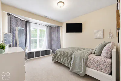 8576 Sunningdale Boulevard, Indianapolis - 29