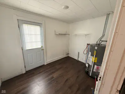 1636 B Street, Elwood - 10