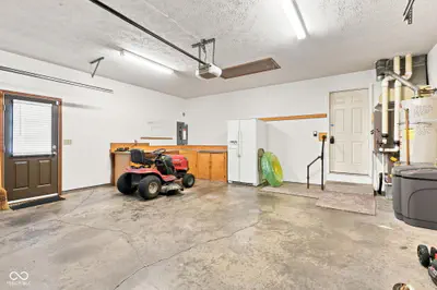 2611 Conestoga Court, Newburgh - 31