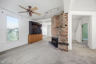 206 Broadway Street, Pendleton - 15