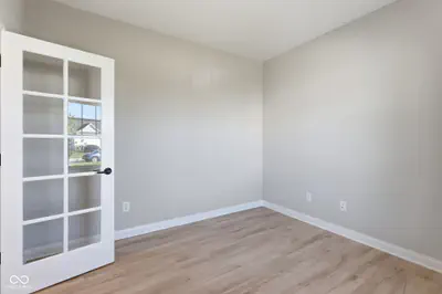 9417 Crimson Circle, Lapel - 21