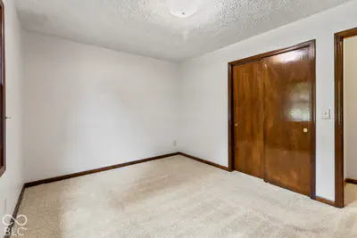 2448 S Sunrise Drive, New Palestine - 50
