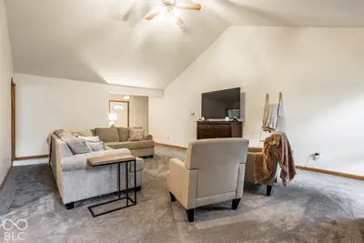 8316 Hunters Meadow Way, Indianapolis - 5