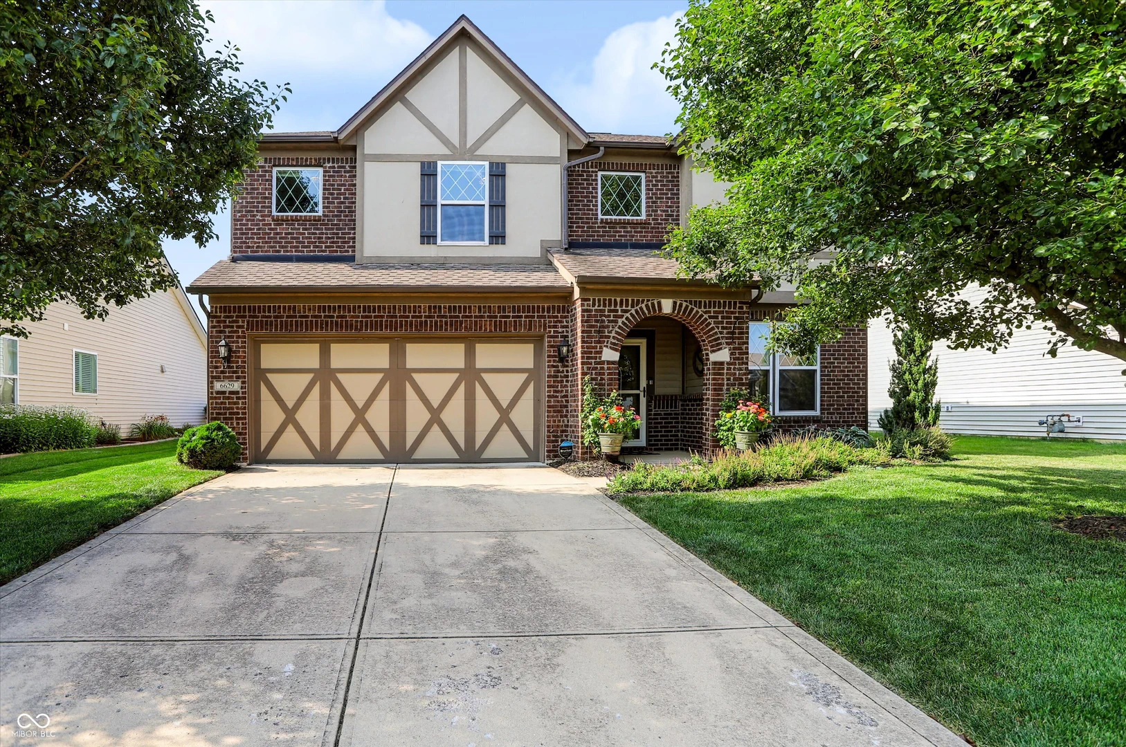 6629 Deer Hill Drive, McCordsville