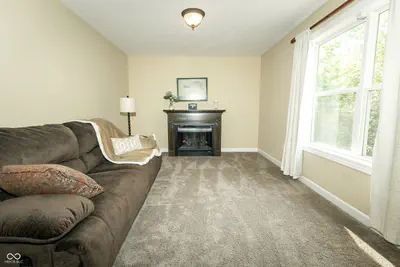 8461 Vine Maple Way, Indianapolis - 27