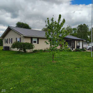 8356 State Road 129, Vevay