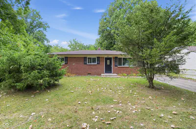 3618 N Hartman Drive, Indianapolis - 3