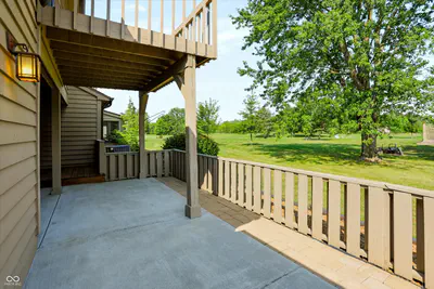 328 Sandbrook Drive, Noblesville - 46