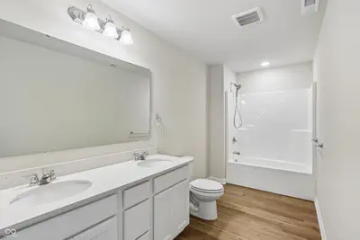 19003 Seaforth Way, Westfield - 47