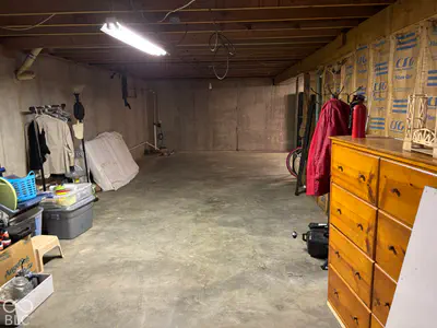 4601 575 Road, Selma - 35