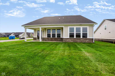 6757 Thresher Pass, McCordsville - 35