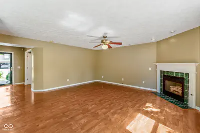 5455 Reston Drive, Plainfield - 7