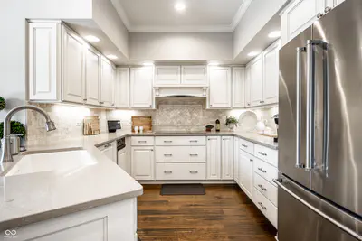 6530 Meridian Parkway, Indianapolis - 13