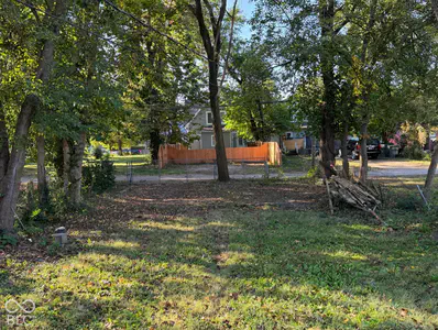 1043 W 36th Street, Indianapolis - 15
