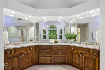 8703 Waterside Drive, Indianapolis - 35