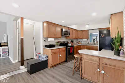 2425 W 66th Street, Indianapolis - 8