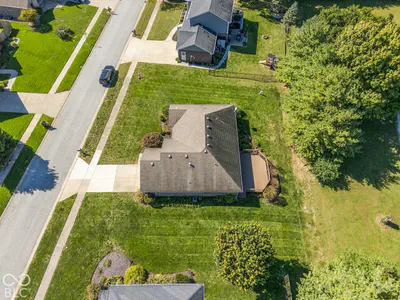 5484 Steven Drive, Greenwood - 33