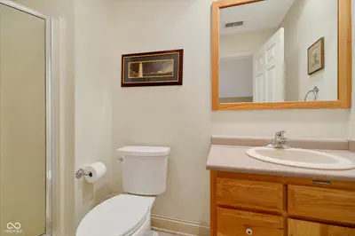 6132 Fox Court, Pendleton - 27