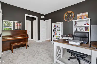 16286 Perrault Court, Fishers - 10