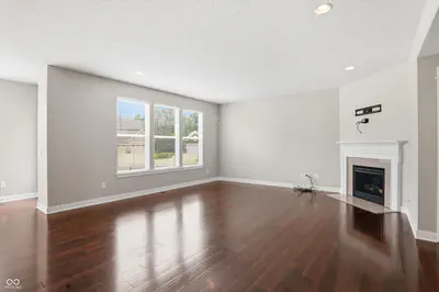 10511 Cleary Trace Drive, Fishers - 28