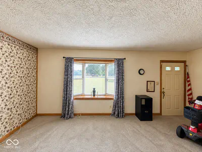 5498 Main Street, Avon - 4