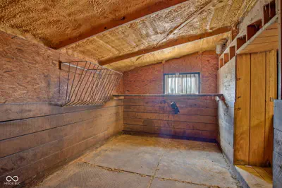 2649 600, Thorntown - 84