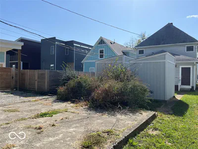 2114 Woodlawn Avenue, Indianapolis - 33