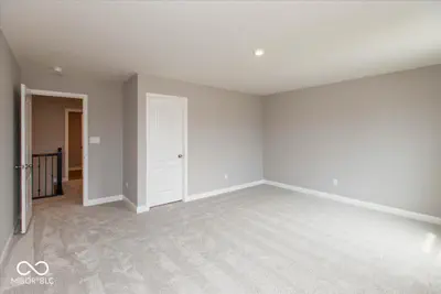 9564 Hemingway Drive, Indianapolis - 34