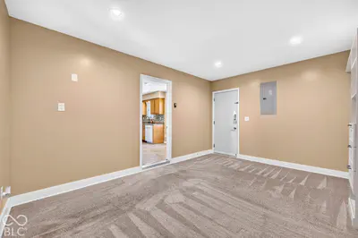 637 Woodside Court, Seymour - 16