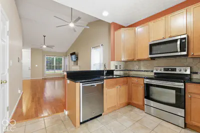 3231 39th Street, Indianapolis - 15